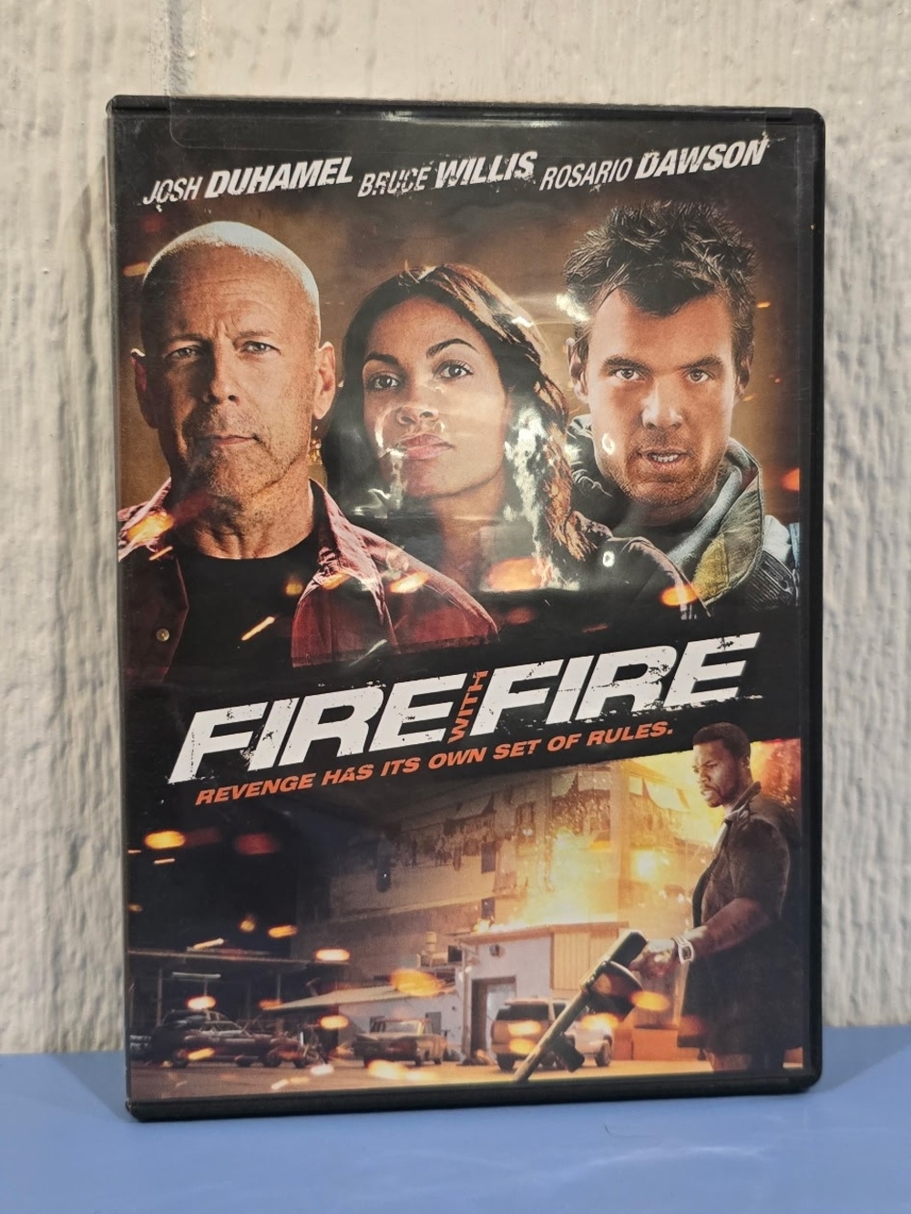 Fire with Josh Duhamel, Bruce Willis & Rosario Dawson - DVD